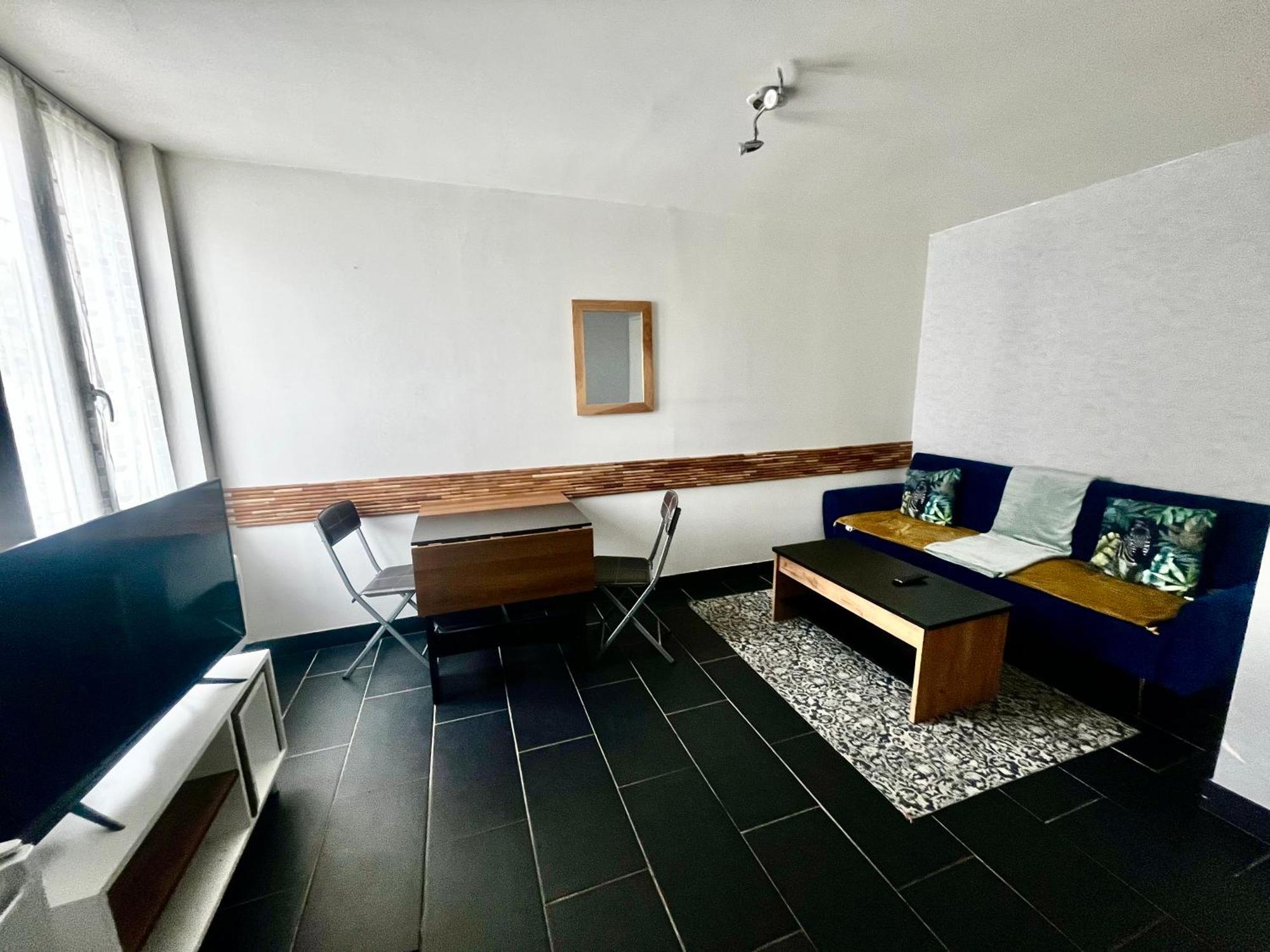Studios Au Quartier Pavillonnaire Rue D Ambert Orléans Exteriör bild